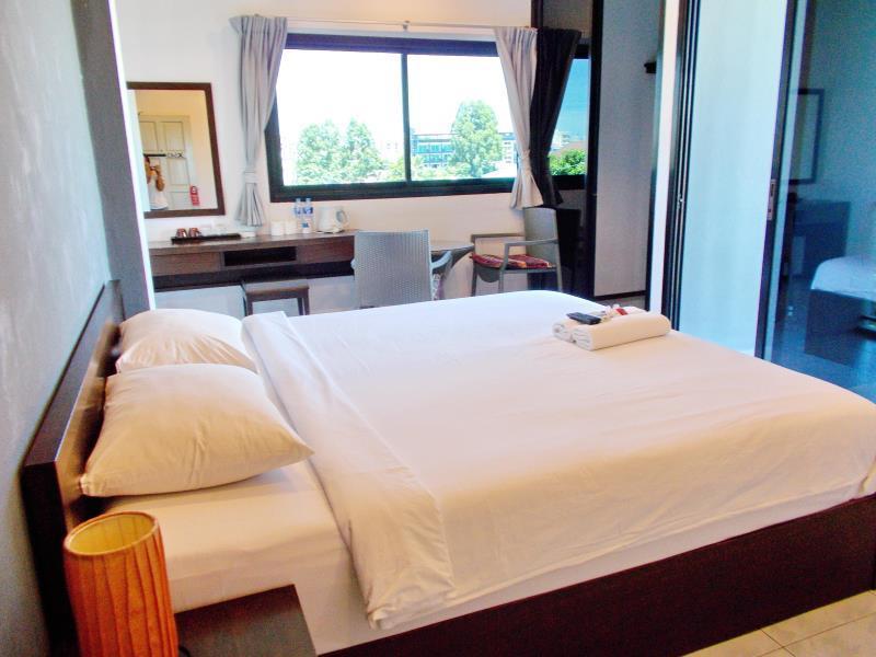 Zen Rooms Bonkai 2 Pattaya Bagian luar foto