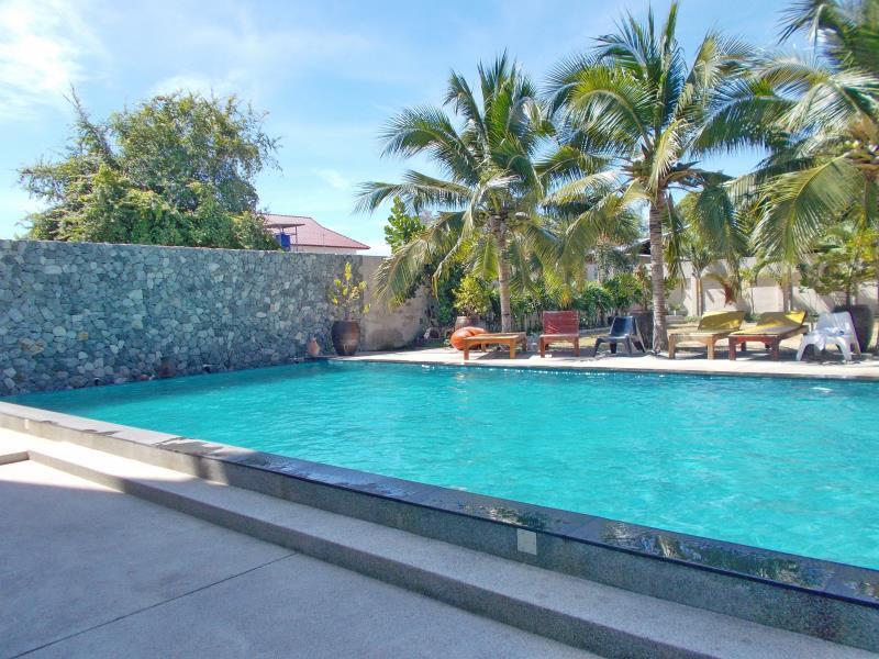 Zen Rooms Bonkai 2 Pattaya Bagian luar foto