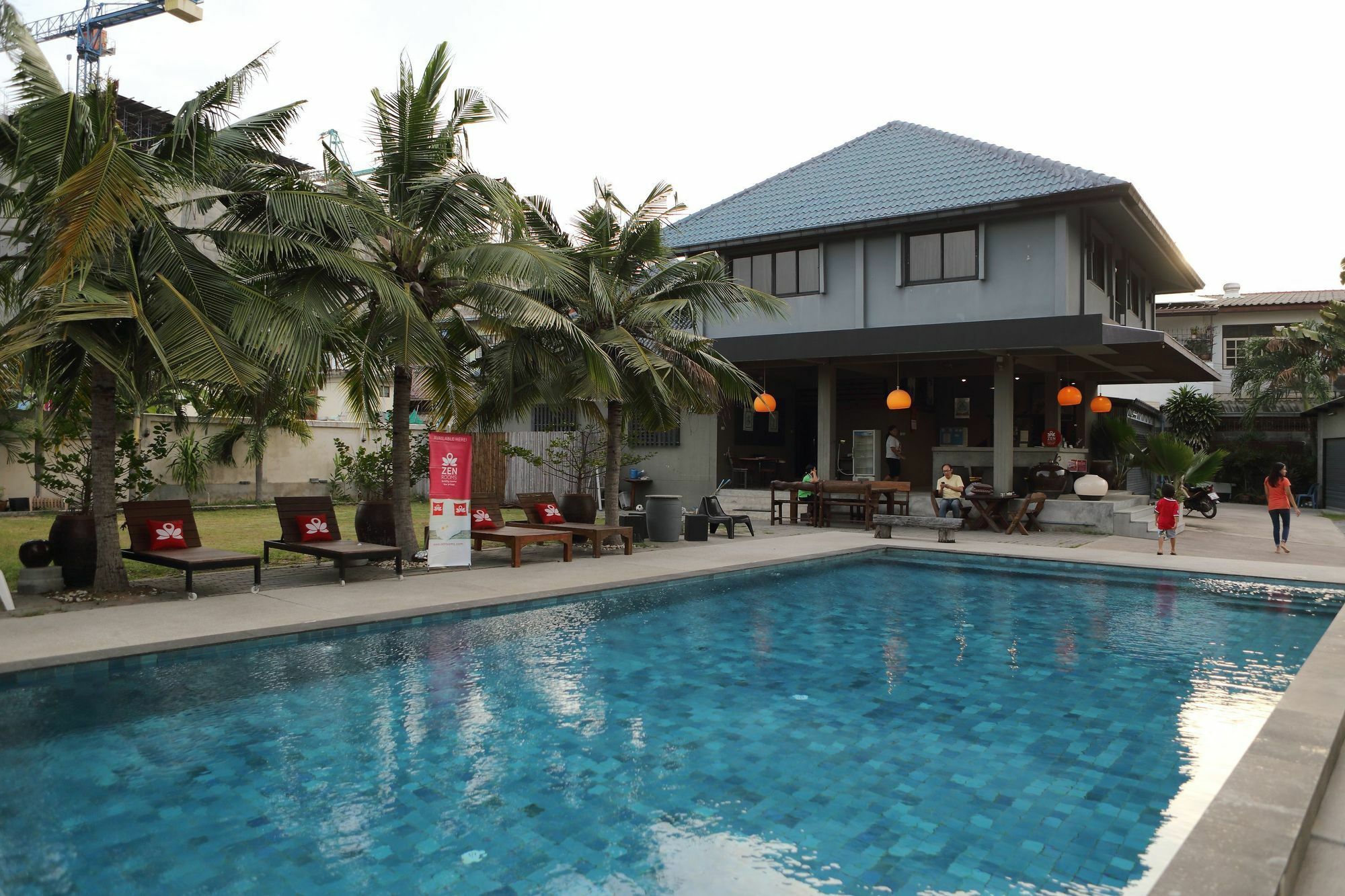 Zen Rooms Bonkai 2 Pattaya Bagian luar foto